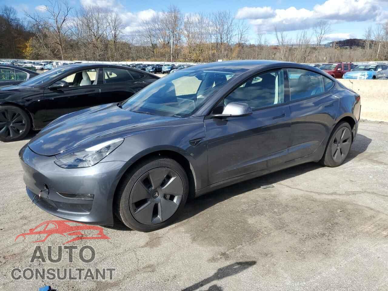 TESLA MODEL 3 2023 - 5YJ3E1EA3PF692479