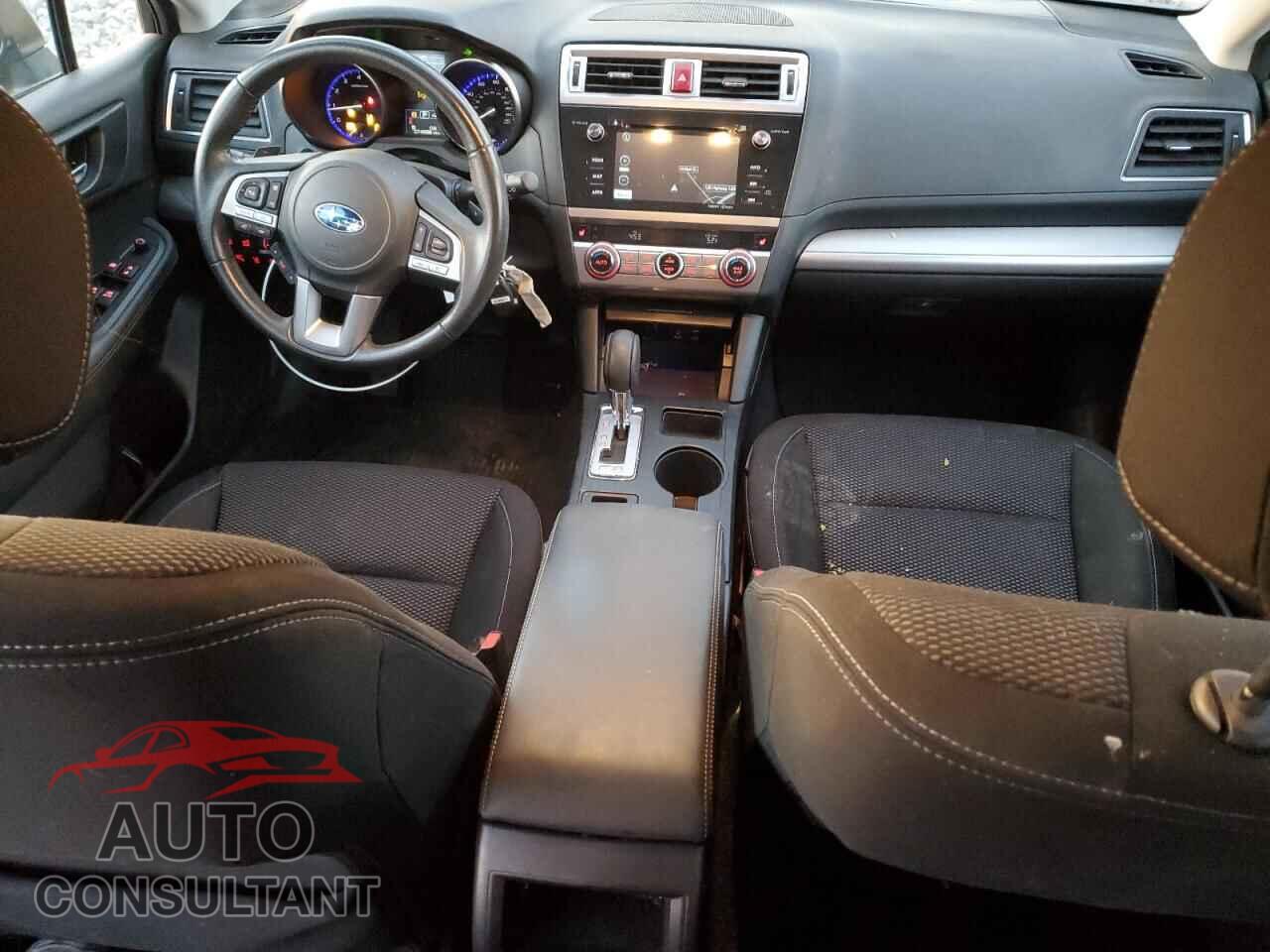 SUBARU OUTBACK 2017 - 4S4BSAHC8H3310734