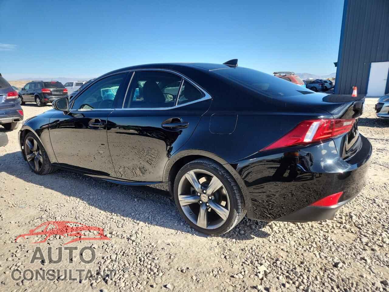 LEXUS IS 2014 - JTHCE1D23E5000521
