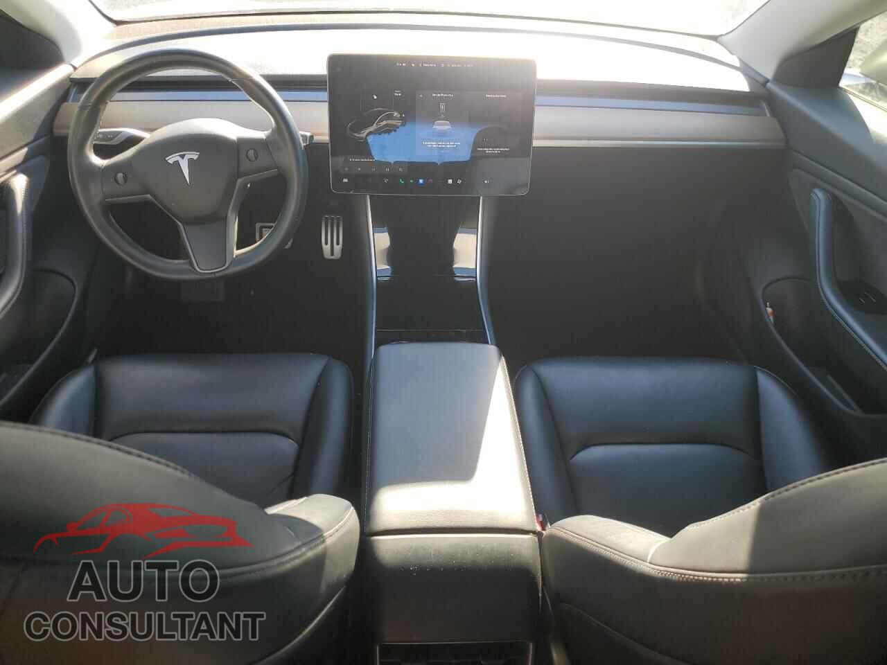 TESLA MODEL 3 2018 - 5YJ3E1EA7JF154164