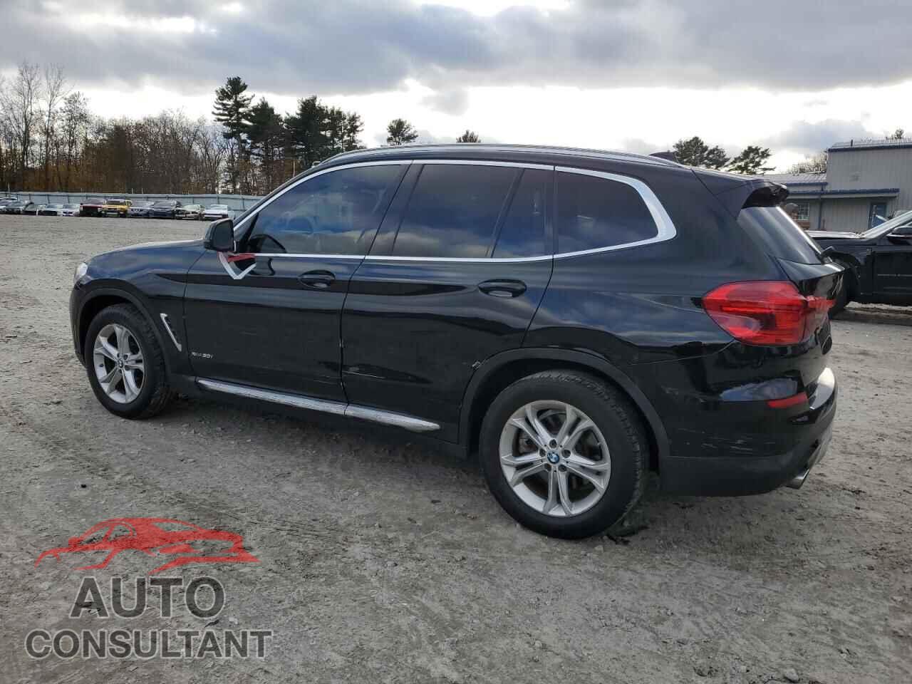 BMW X3 2018 - 5UXTR9C55JLC82832