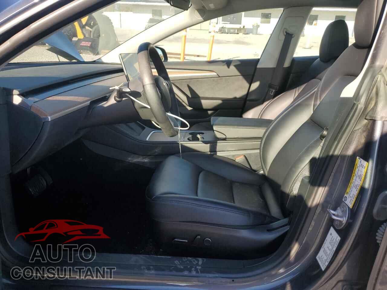 TESLA MODEL 3 2023 - 5YJ3E1EAXPF646888