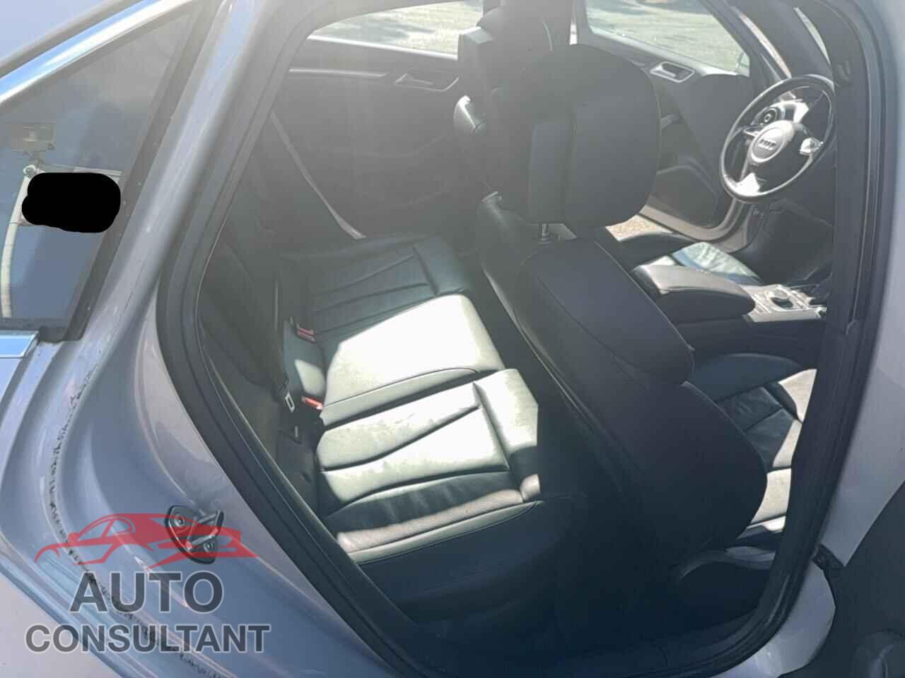 AUDI A3 2015 - WAUCCGFF3F1010532