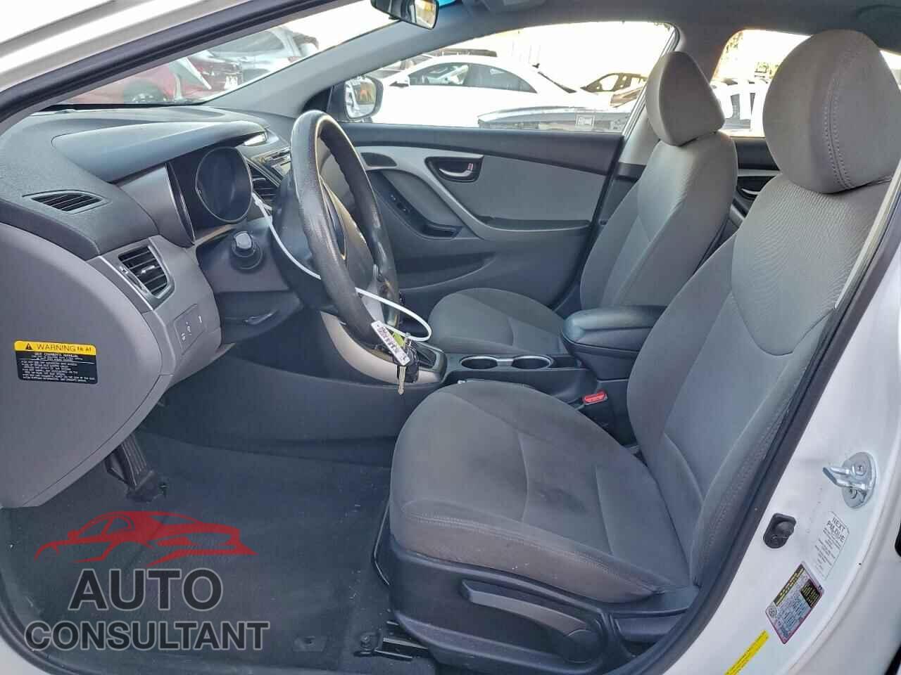 HYUNDAI ELANTRA 2014 - 5NPDH4AE8EH460190
