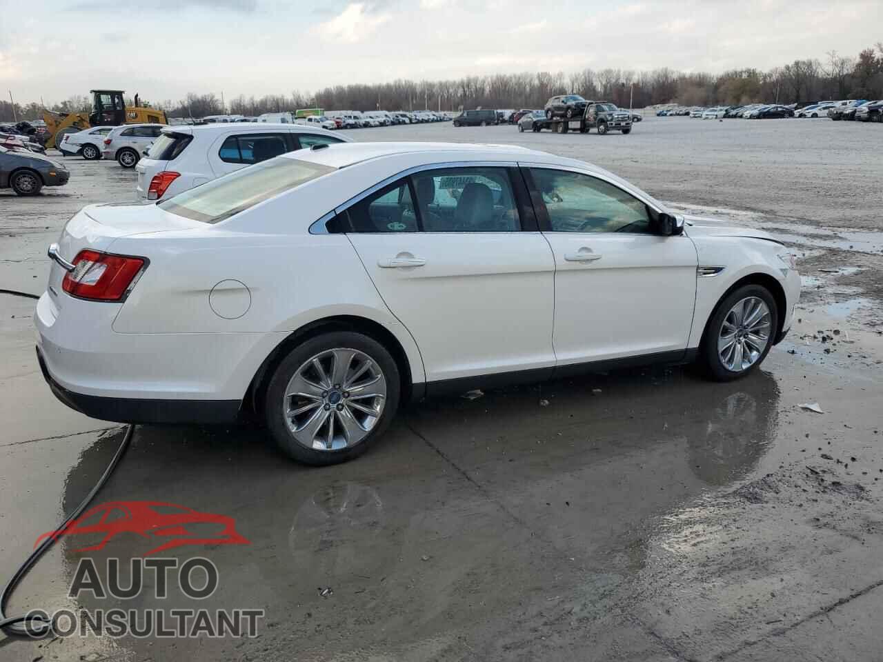 FORD TAURUS 2012 - 1FAHP2FW7CG134883