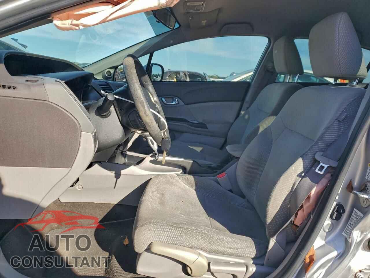 HONDA CIVIC 2012 - JHMFB4F28CS008925