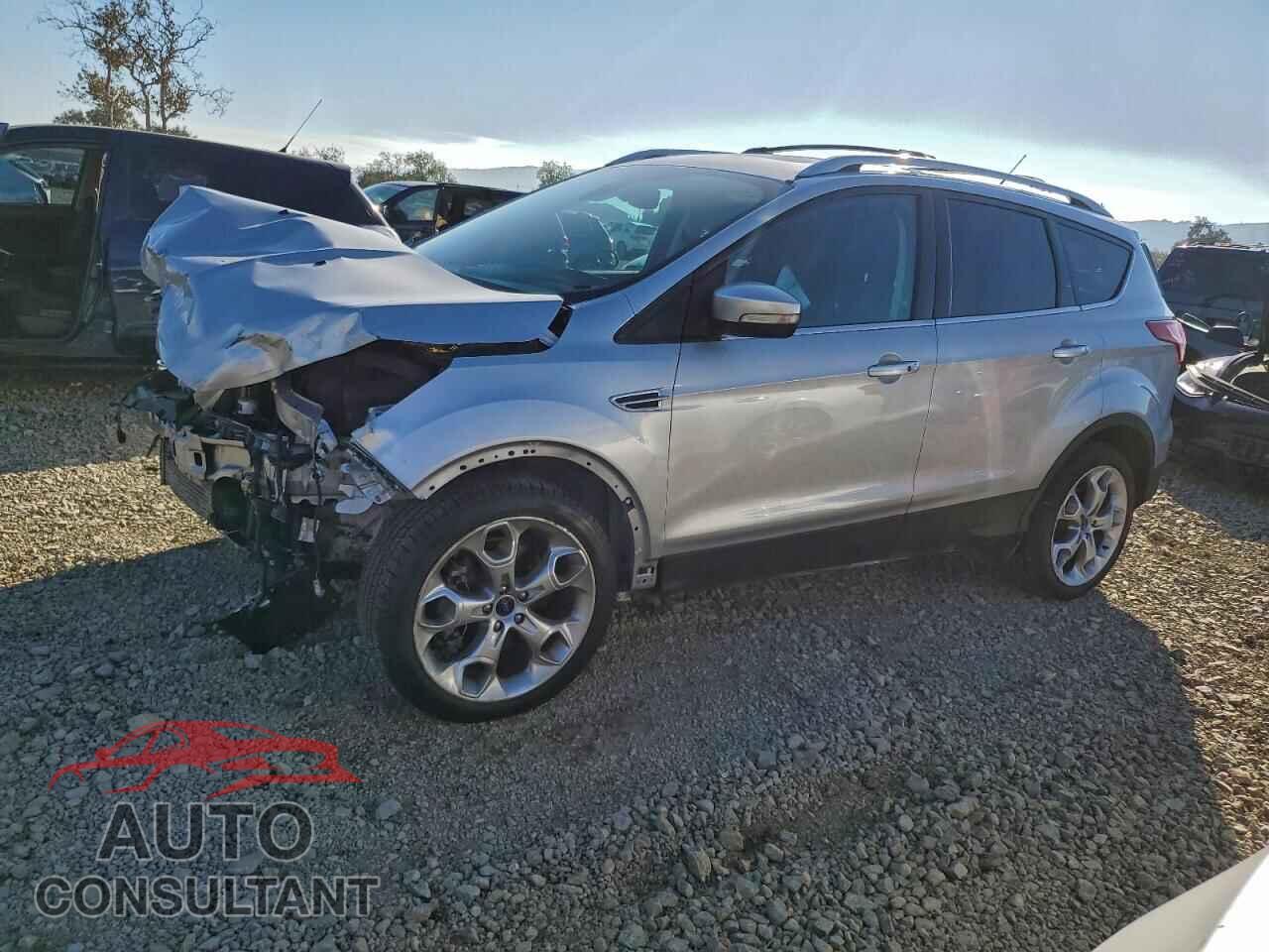 FORD ESCAPE 2013 - 1FMCU0J97DUD18318