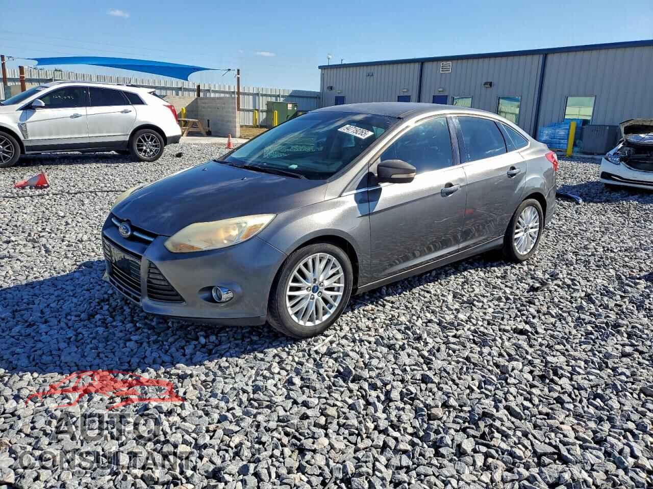 FORD FOCUS 2012 - 1FAHP3H23CL321979