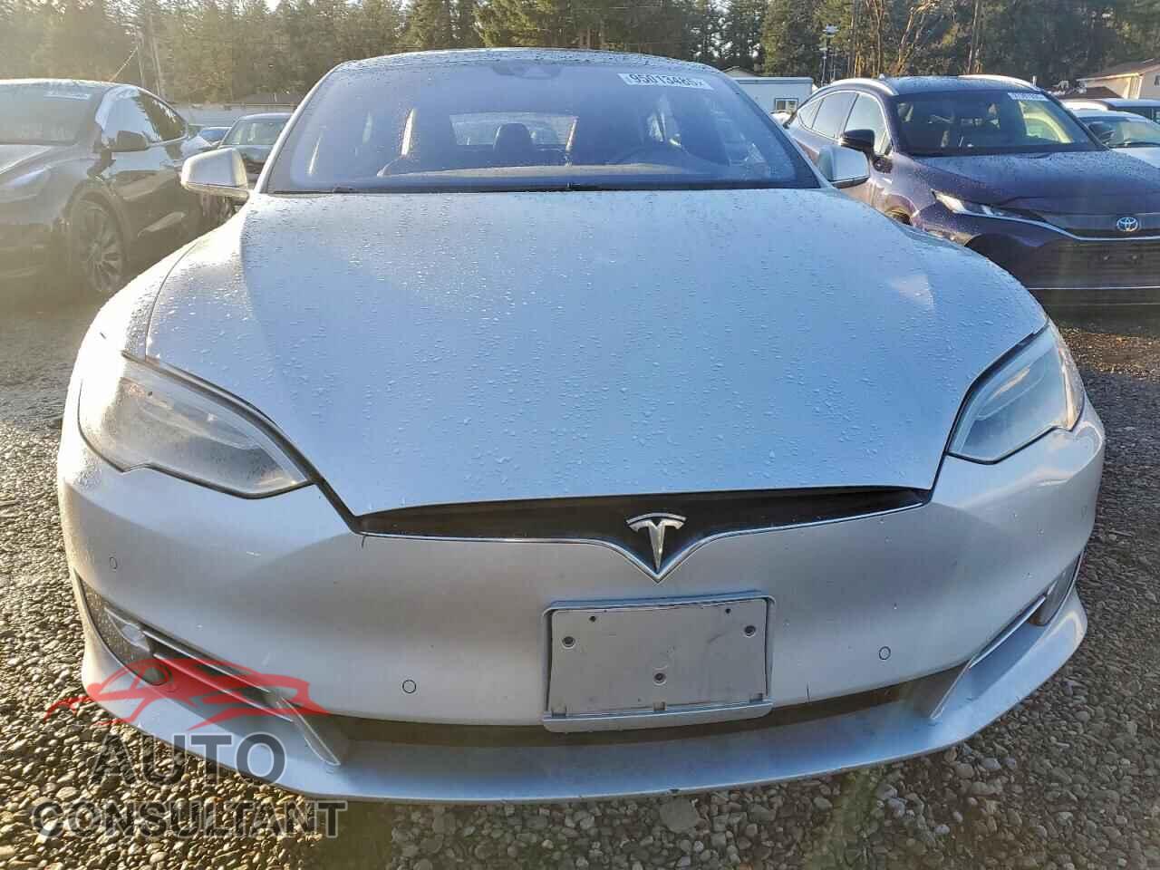 TESLA MODEL S 2016 - 5YJSA1E22GF157725