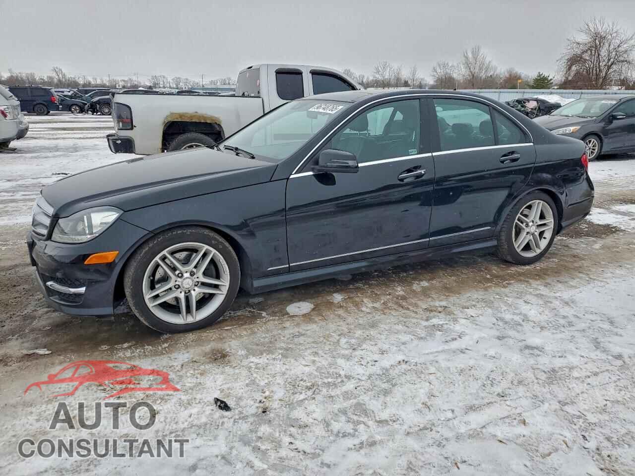 MERCEDES-BENZ C-CLASS 2012 - WDDGF8BB6CA604232
