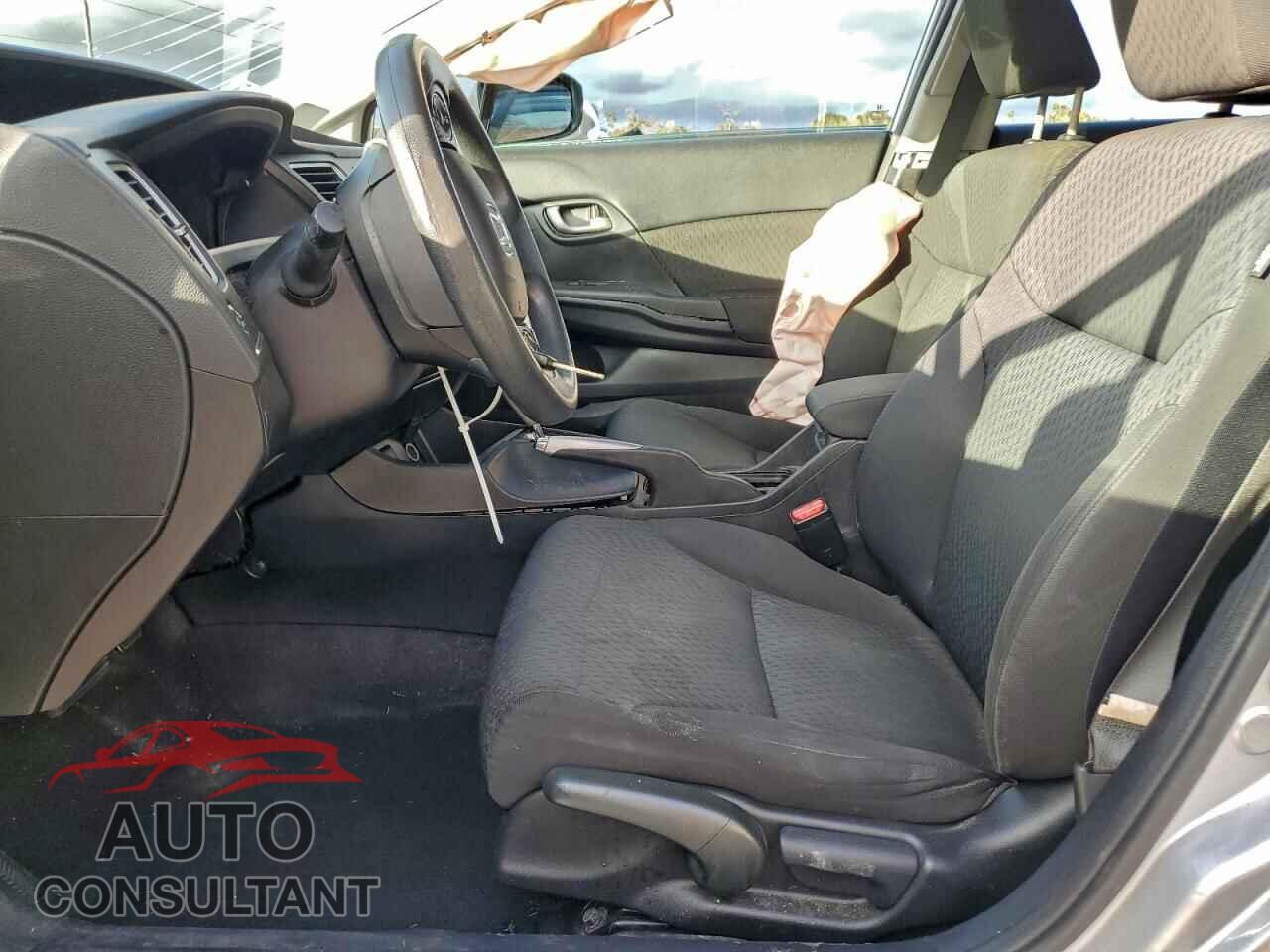 HONDA CIVIC 2015 - 19XFB2F51FE076782