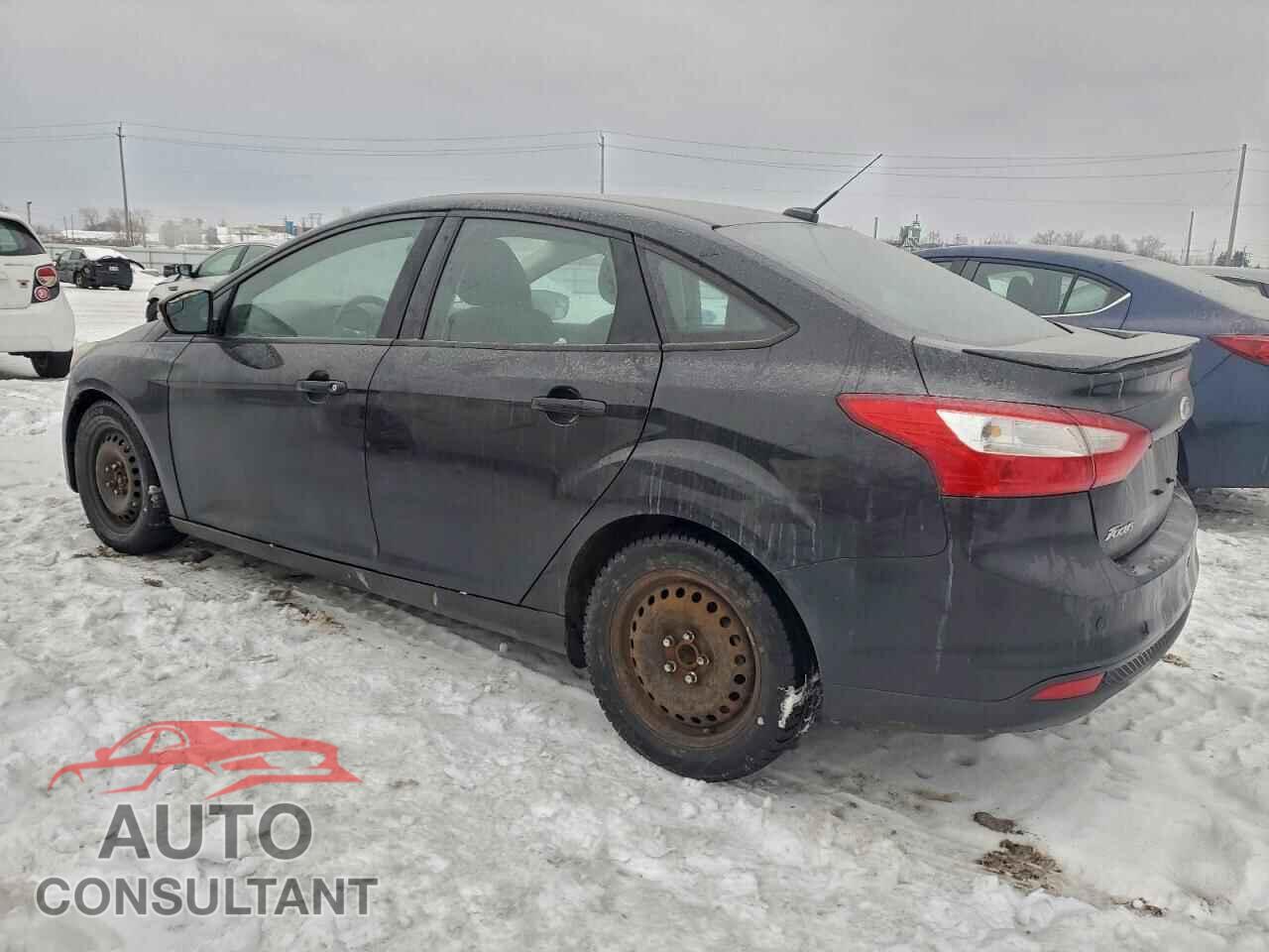 FORD FOCUS 2014 - 1FADP3F2XEL352103