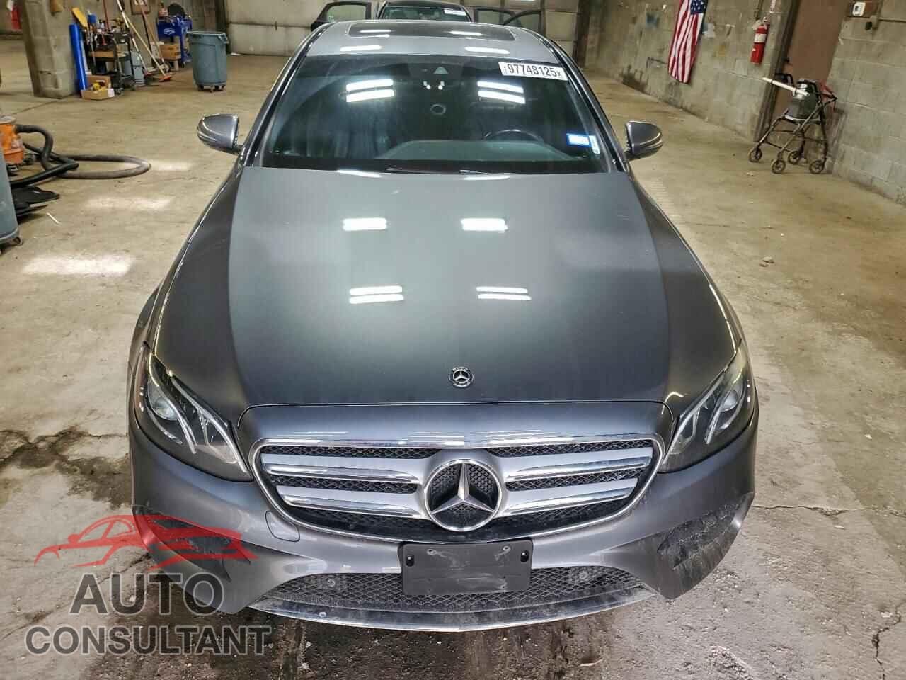 MERCEDES-BENZ E-CLASS 2018 - WDDZF4KB3JA450478