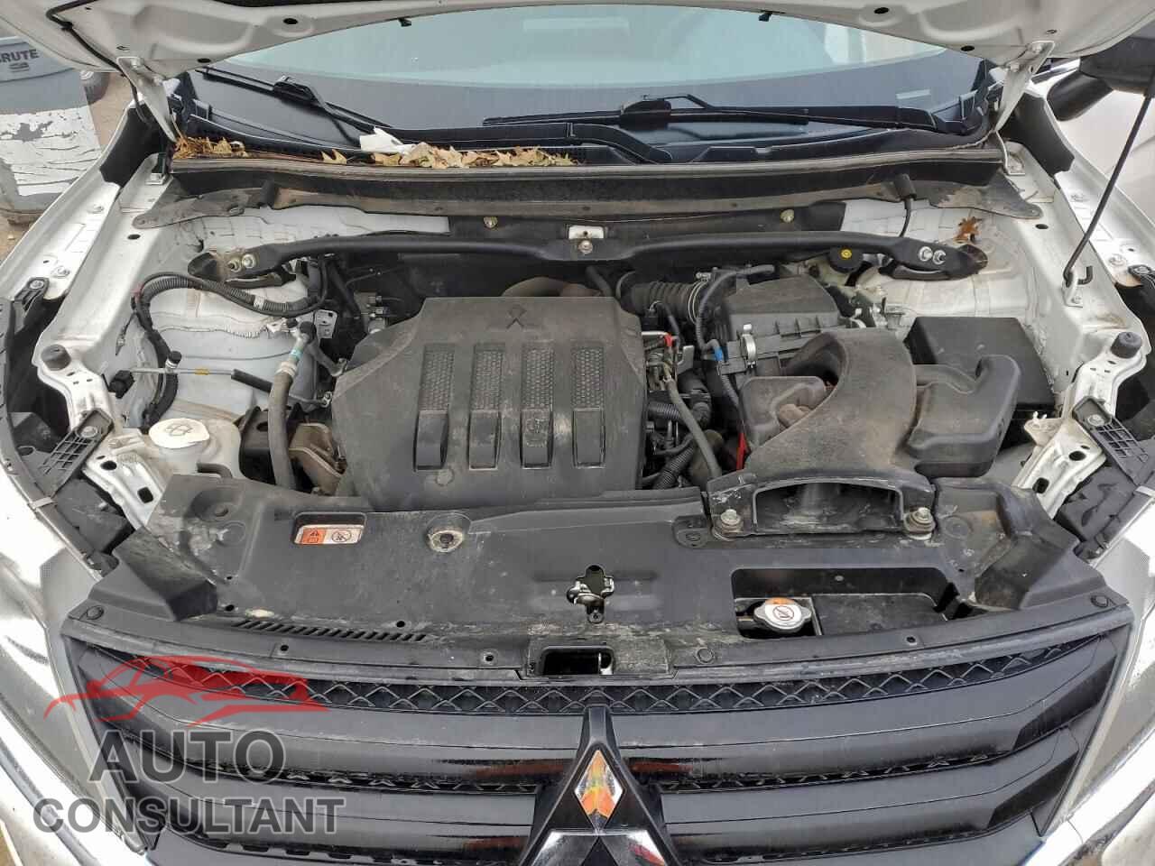 MITSUBISHI ECLIPSE 2019 - JA4AT4AA2KZ032158