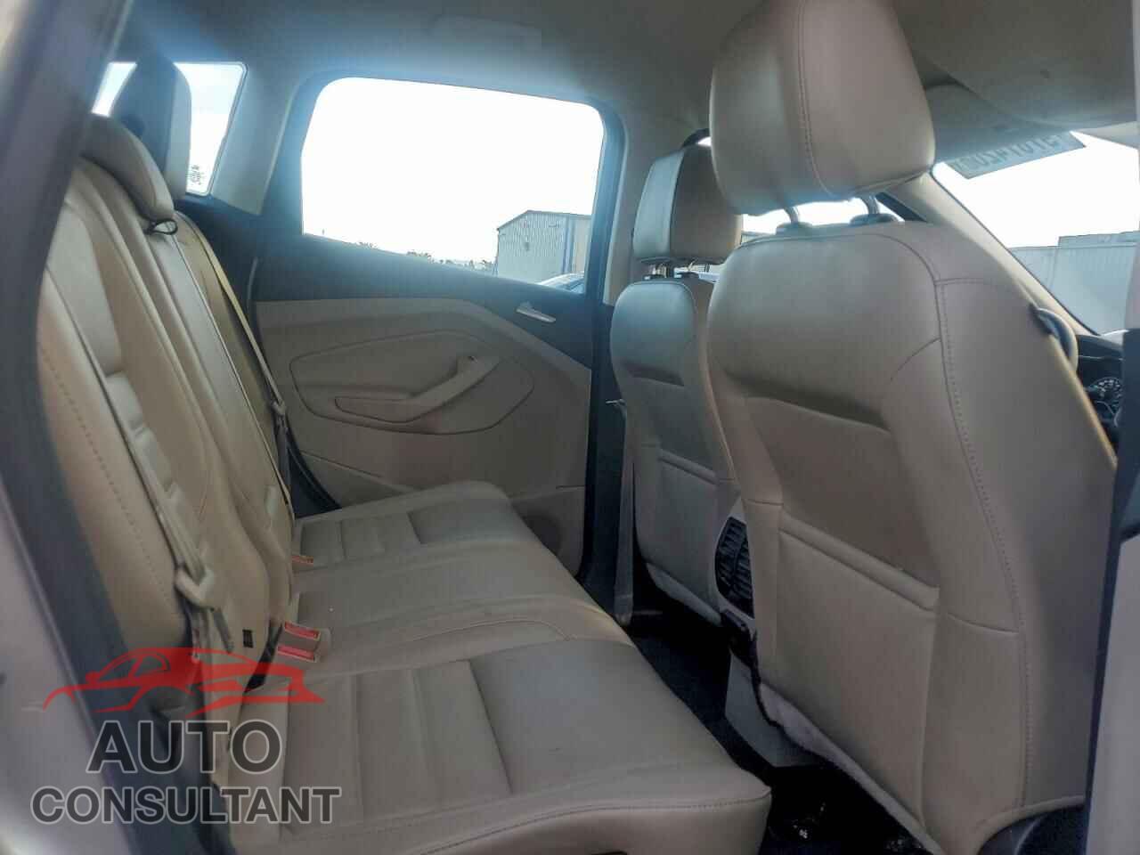 FORD CMAX 2017 - 1FADP5EU5HL105820