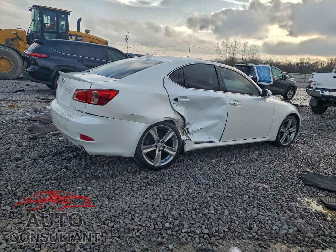 LEXUS IS 2011 - JTHBF5C2XB5140708