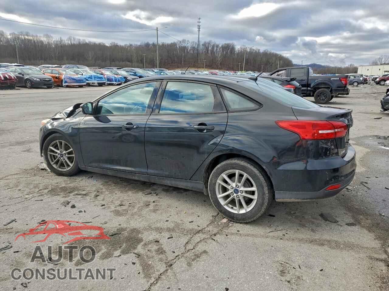 FORD FOCUS 2015 - 1FADP3F21FL218842