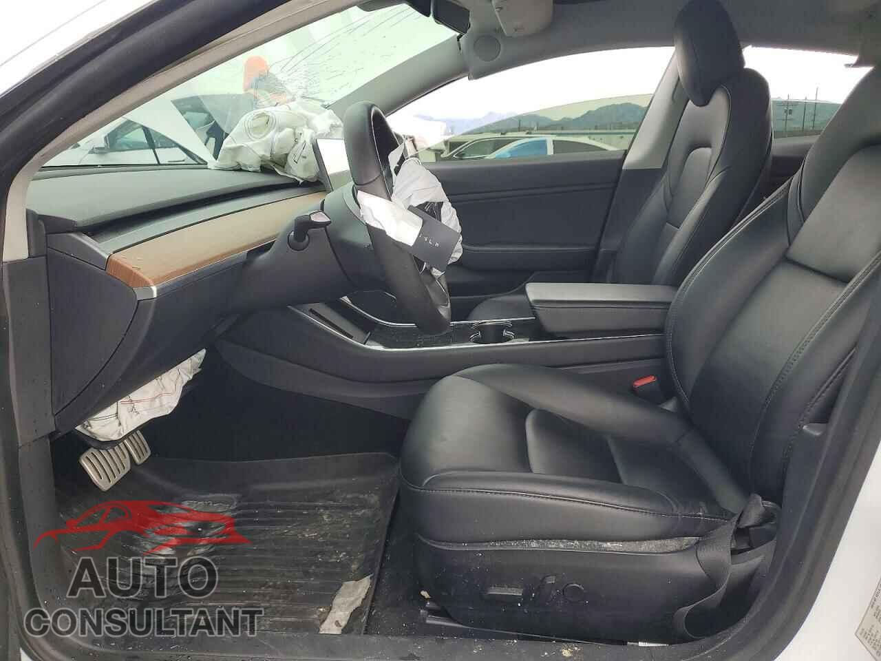TESLA MODEL 3 2020 - 5YJ3E1EC7LF716830