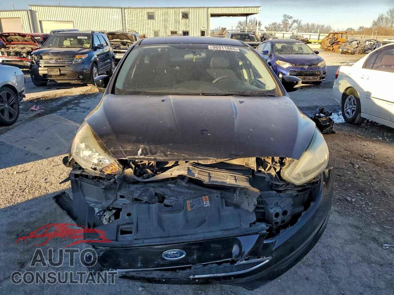 FORD FOCUS 2015 - 1FADP3F21FL220087