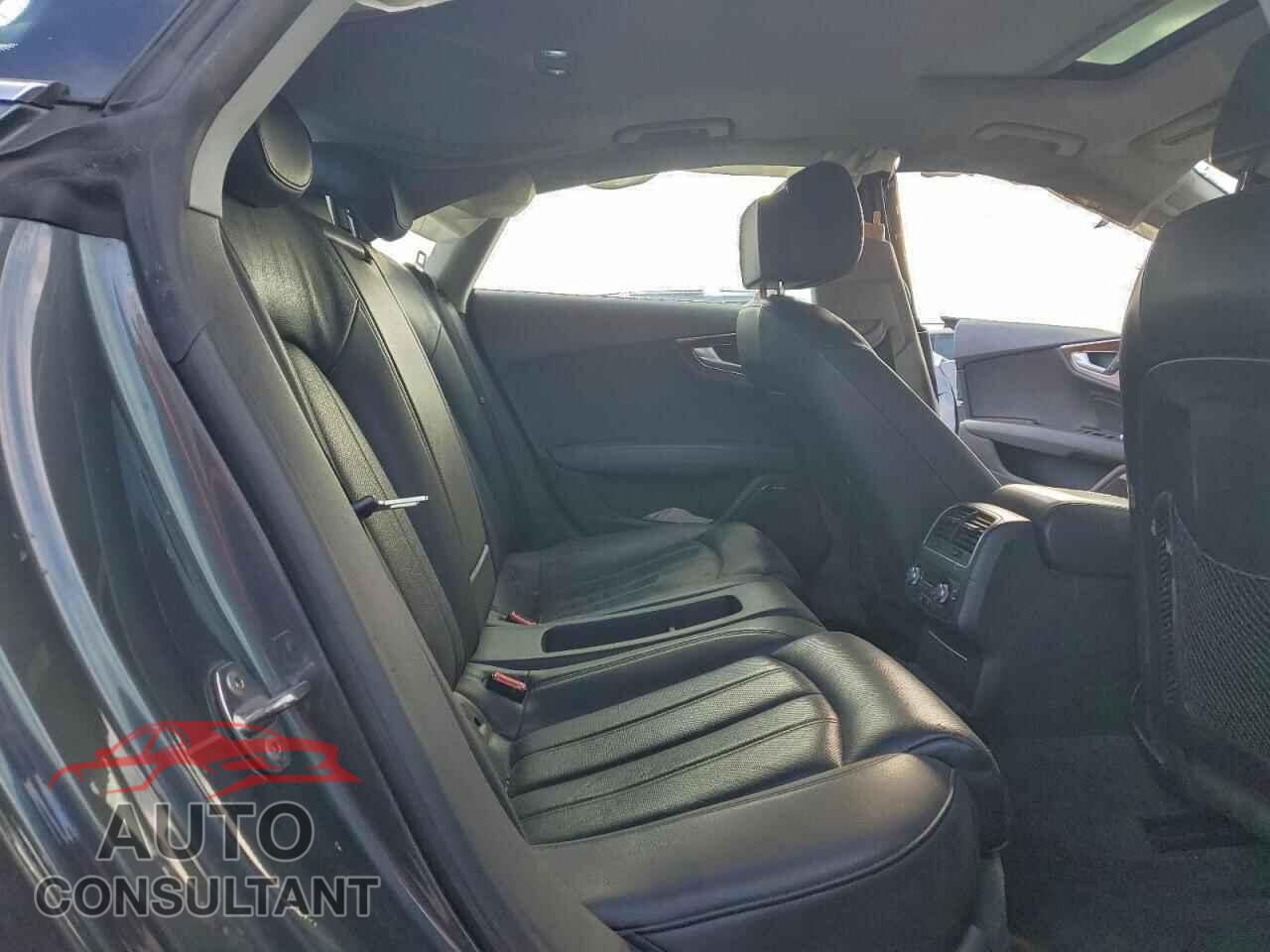 AUDI A7 2012 - WAU2GAFC3CN085447