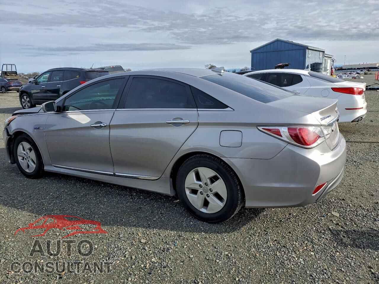 HYUNDAI SONATA 2012 - KMHEC4A40CA058366