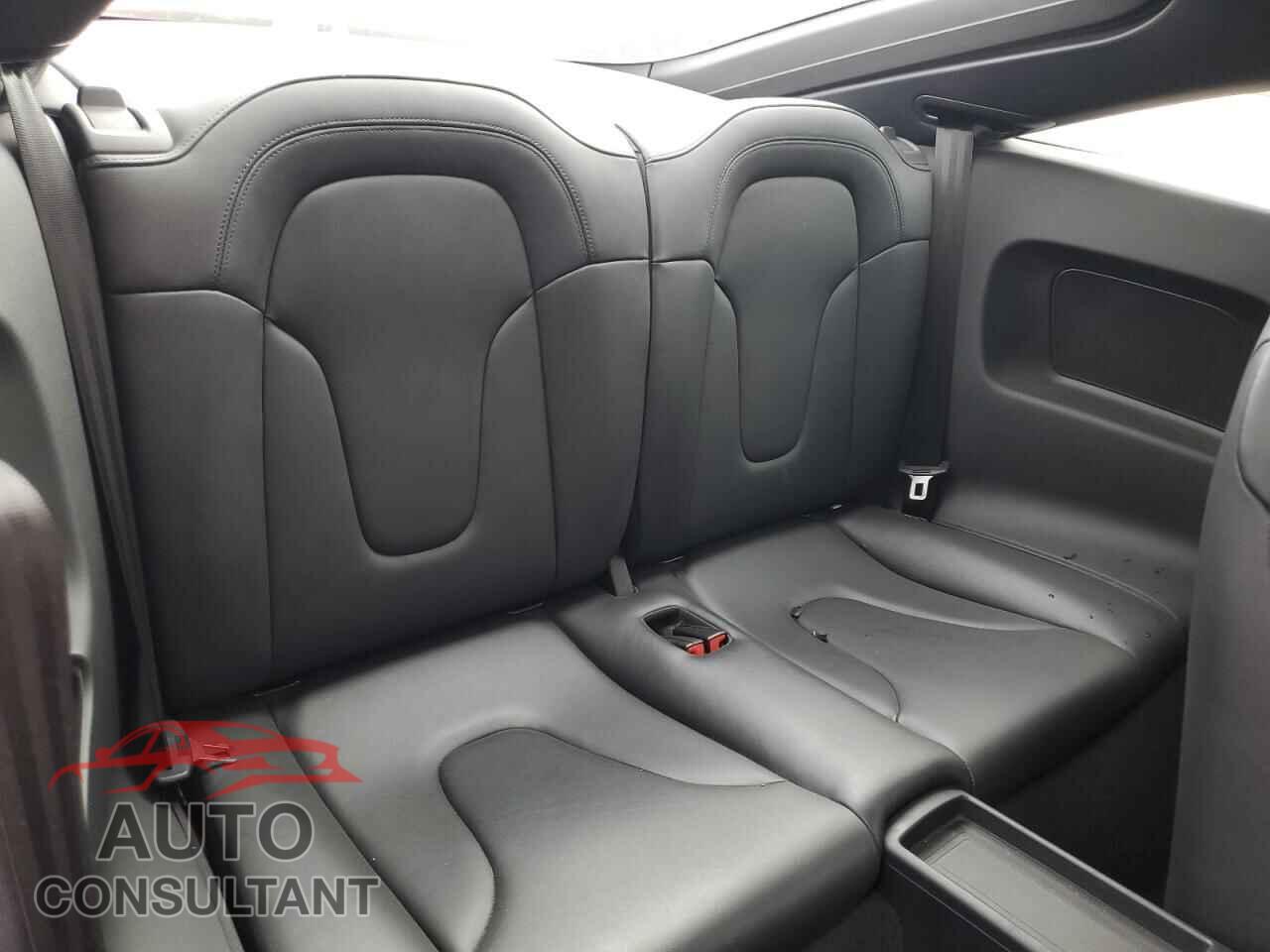 AUDI TT 2012 - TRUBFAFK9C1015526