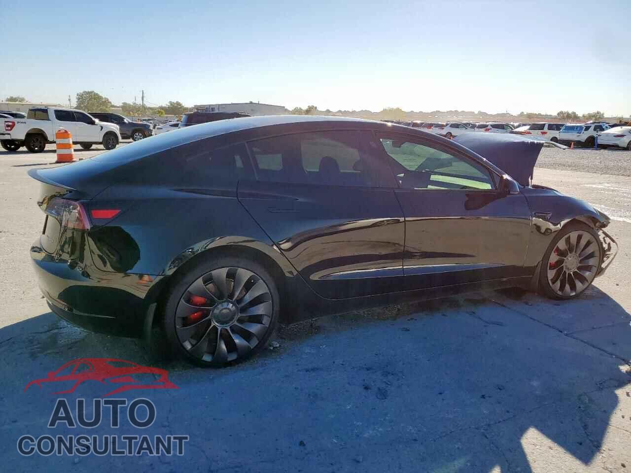 TESLA MODEL 3 2023 - 5YJ3E1EC2PF692085
