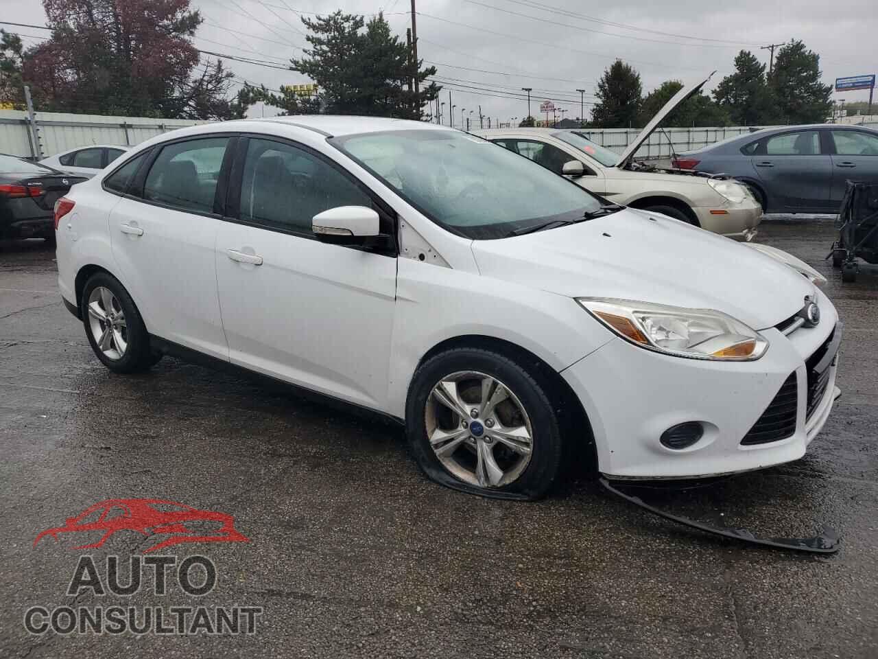 FORD FOCUS 2014 - 1FADP3F29EL228811