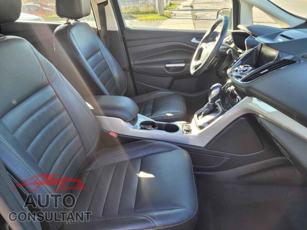 FORD CMAX 2015 - 1FADP5CU1FL110545