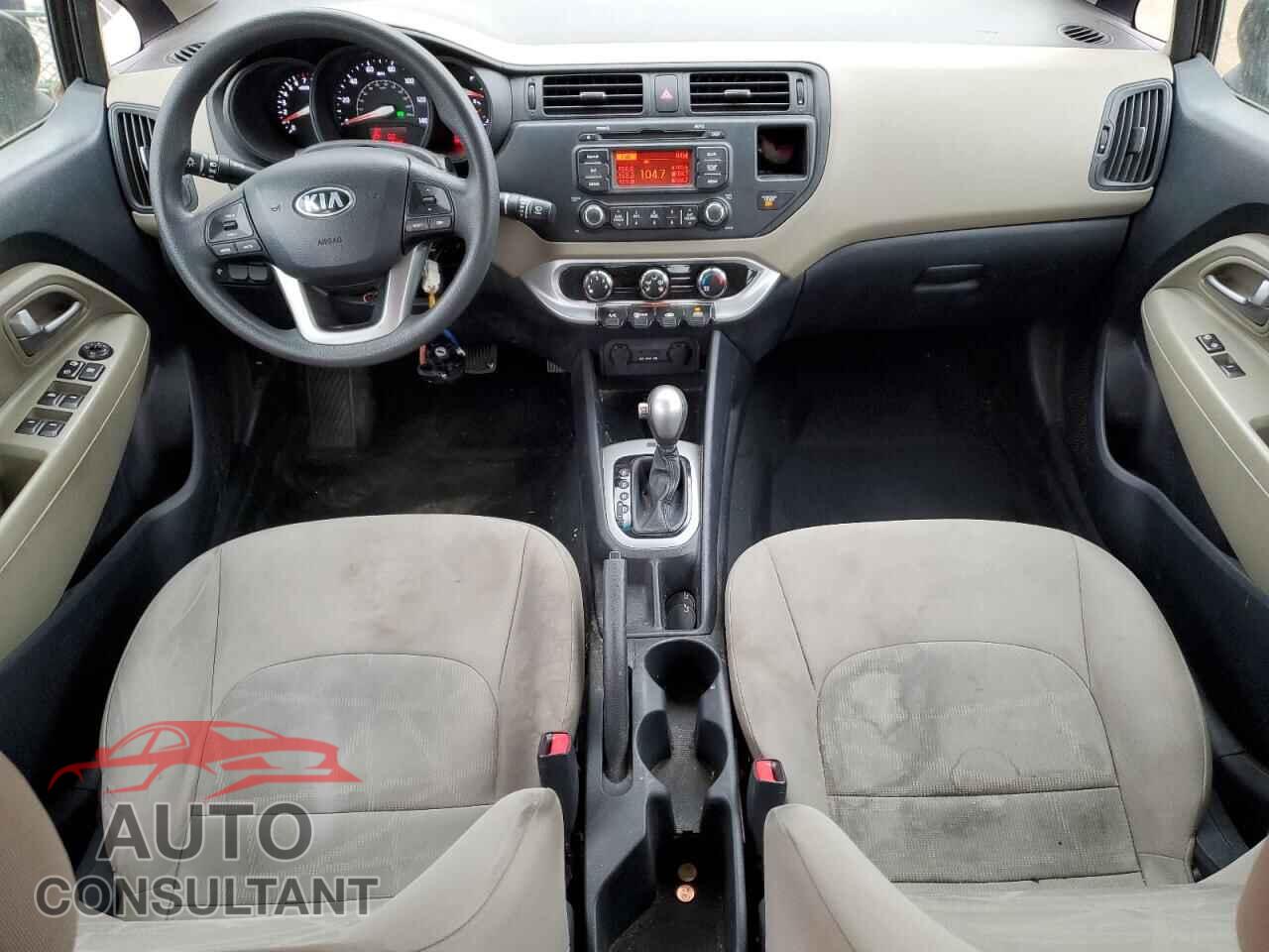 KIA RIO 2015 - KNADM4A37F6426549