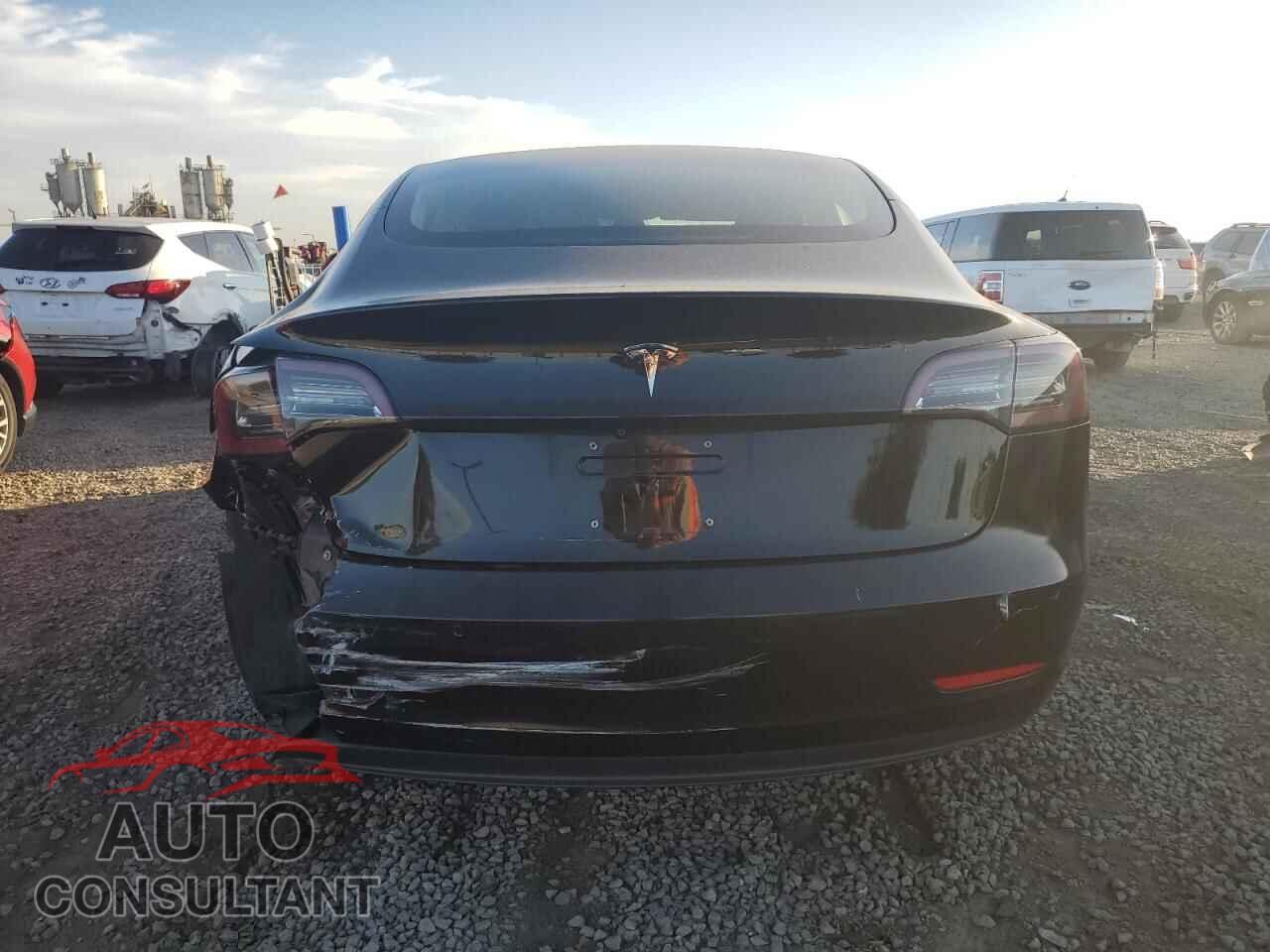 TESLA MODEL 3 2018 - 5YJ3E1EA7JF095651