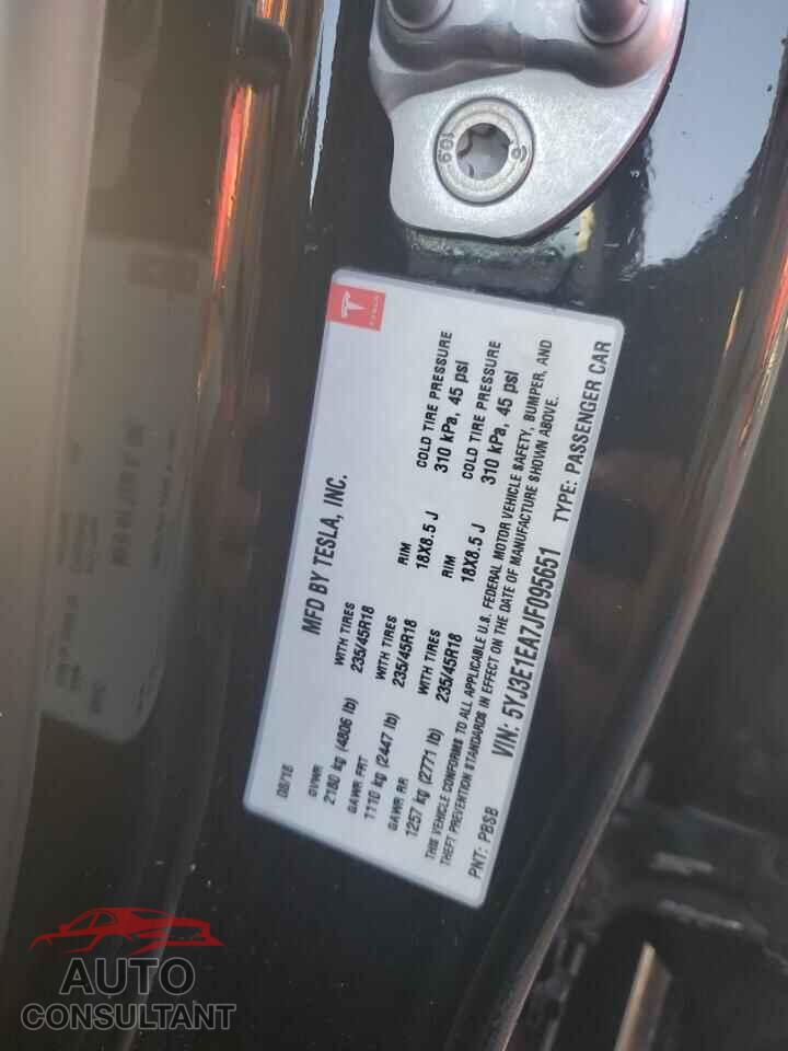TESLA MODEL 3 2018 - 5YJ3E1EA7JF095651