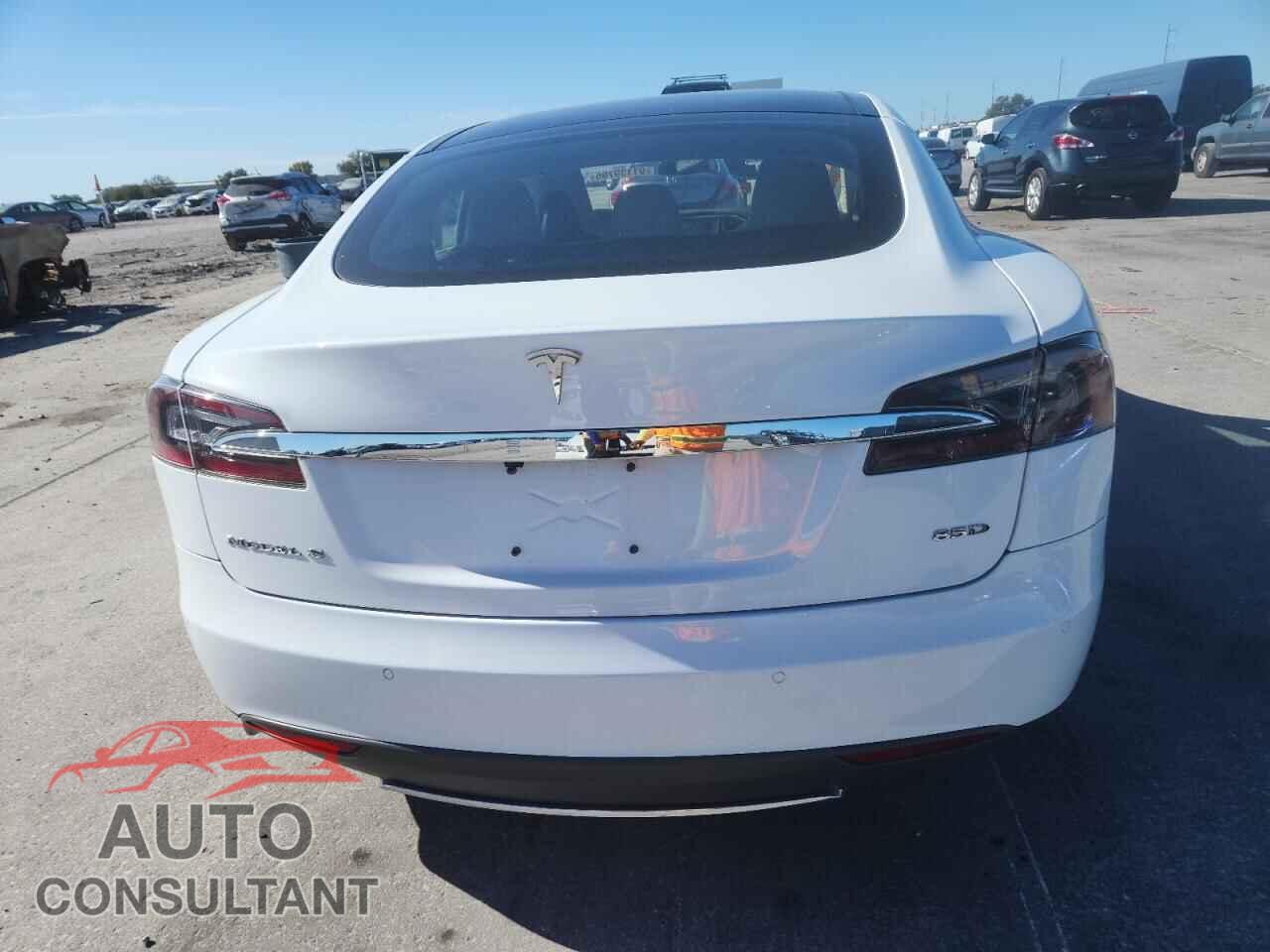 TESLA MODEL S 2015 - 5YJSA1H2XFF087210