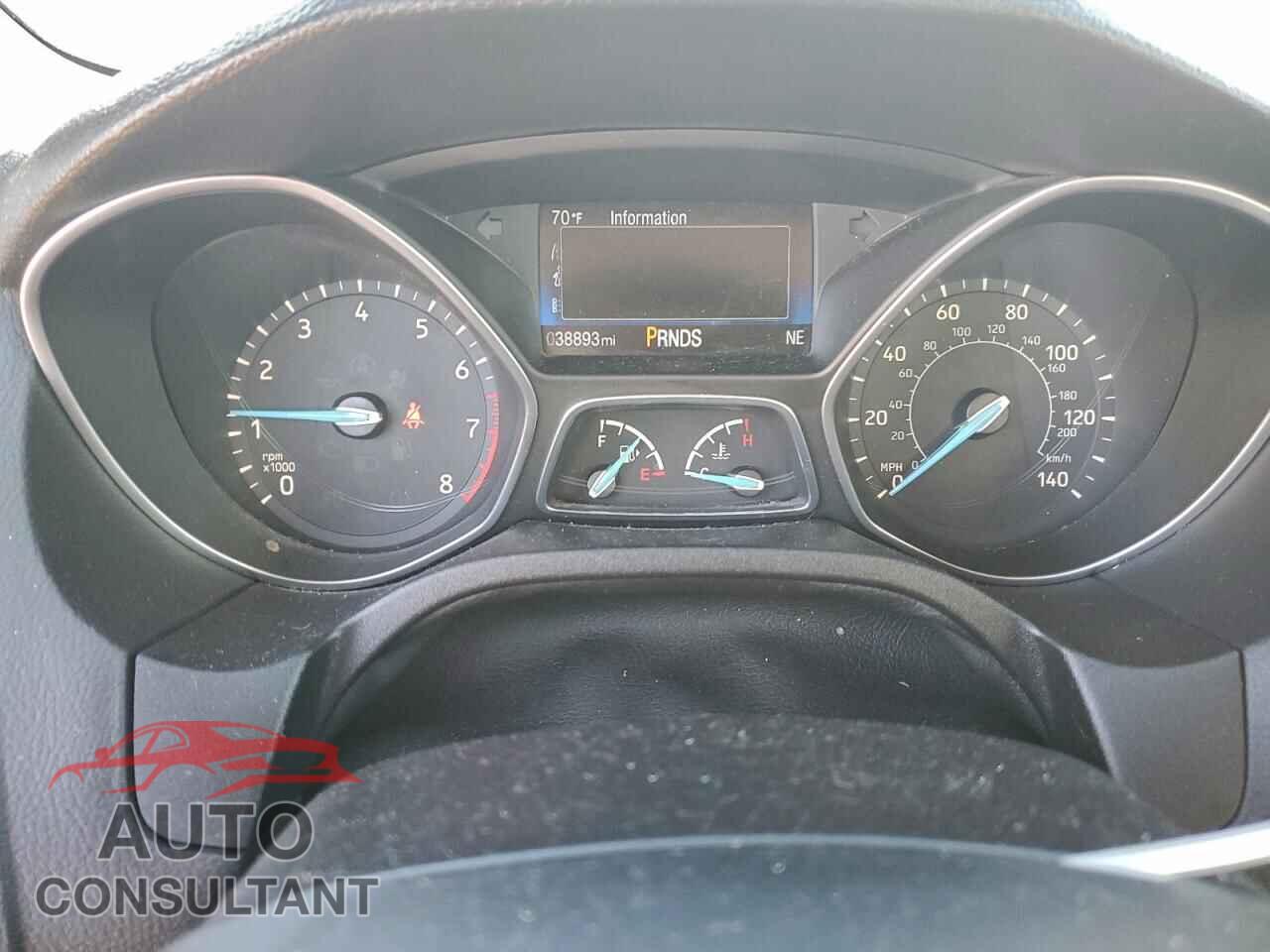 FORD FOCUS 2016 - 1FADP3F2XGL404686
