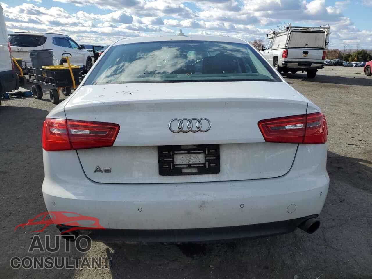AUDI A6 2013 - WAUGFAFC3DN086799