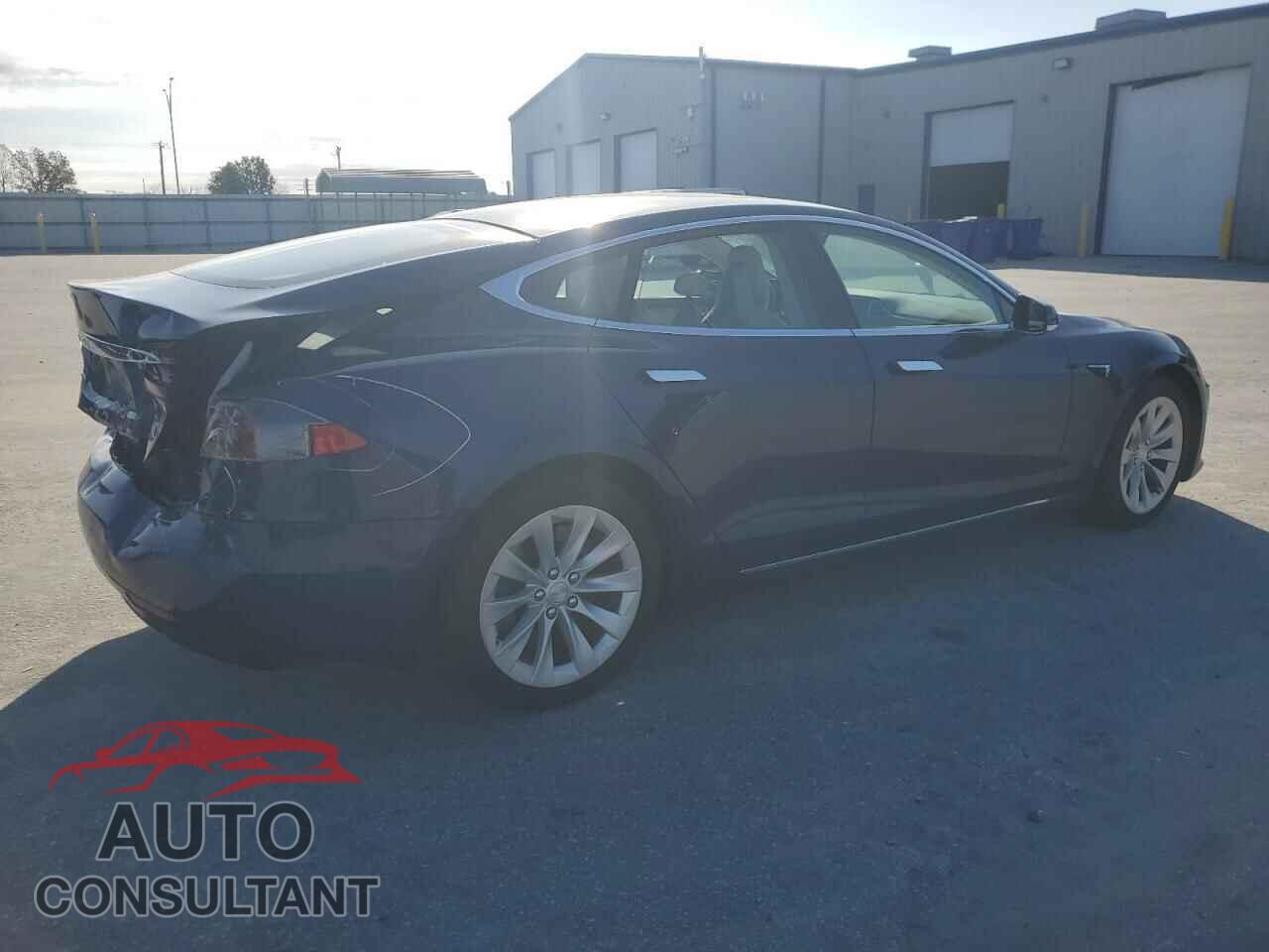 TESLA MODEL S 2018 - 5YJSA1E23JF245156