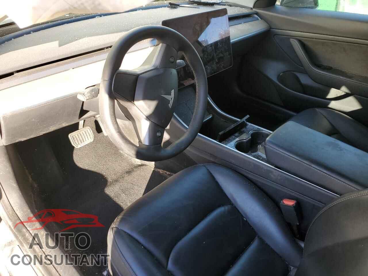 TESLA MODEL 3 2020 - 5YJ3E1EA9LF803529