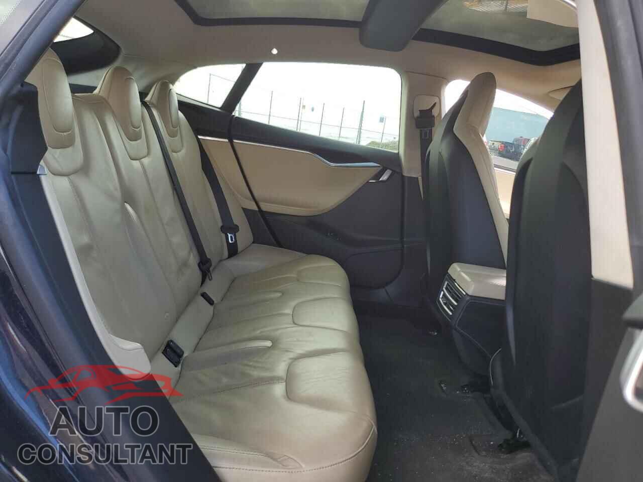 TESLA MODEL S 2014 - 5YJSA1H11EFP48094