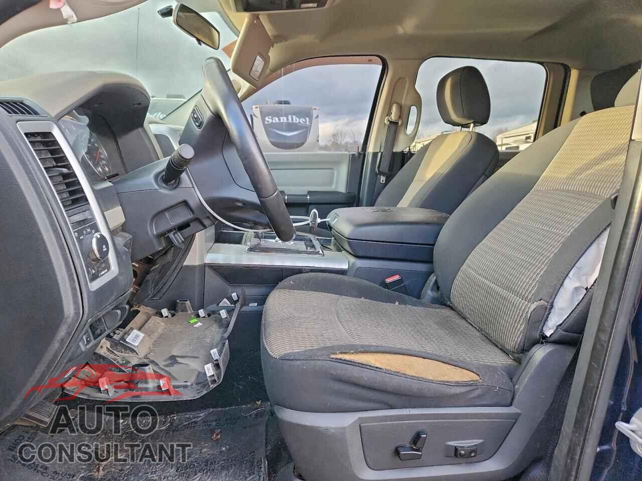 DODGE RAM 1500 2012 - 1C6RD7LT5CS346099