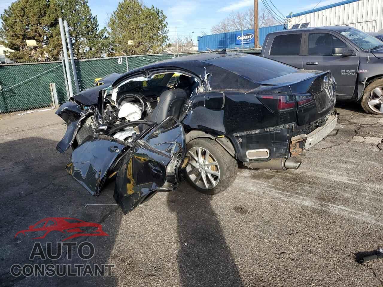 LEXUS IS 2013 - JTHCF5C21D5061533