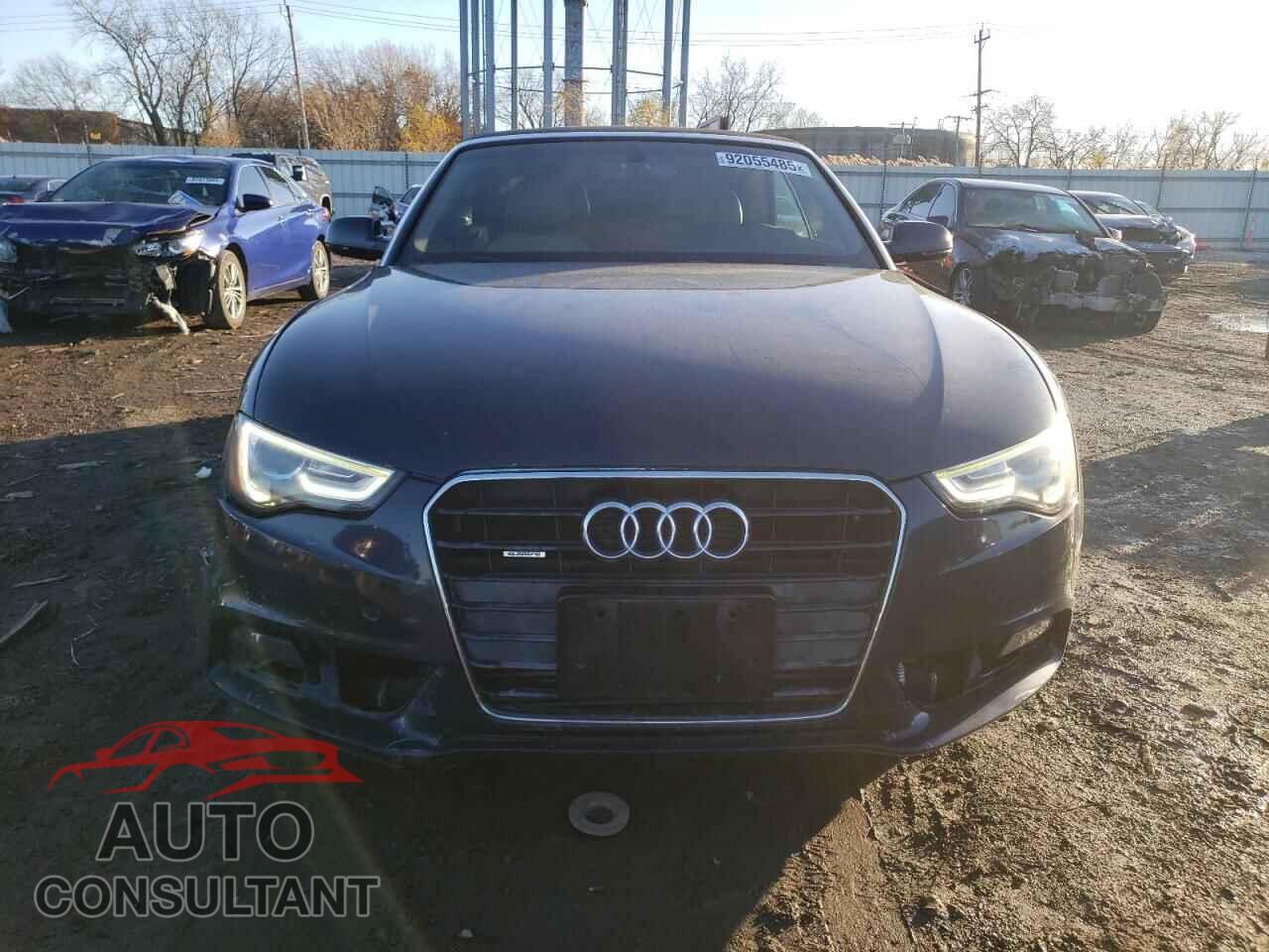 AUDI A5 2013 - WAULFAFH2DN001560