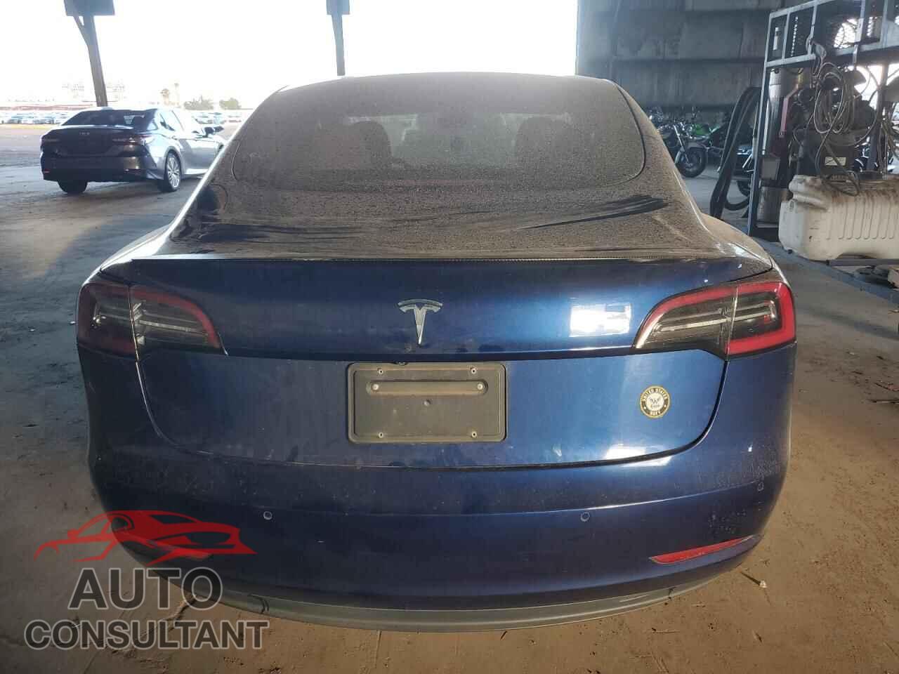 TESLA MODEL 3 2018 - 5YJ3E1EA1JF178301