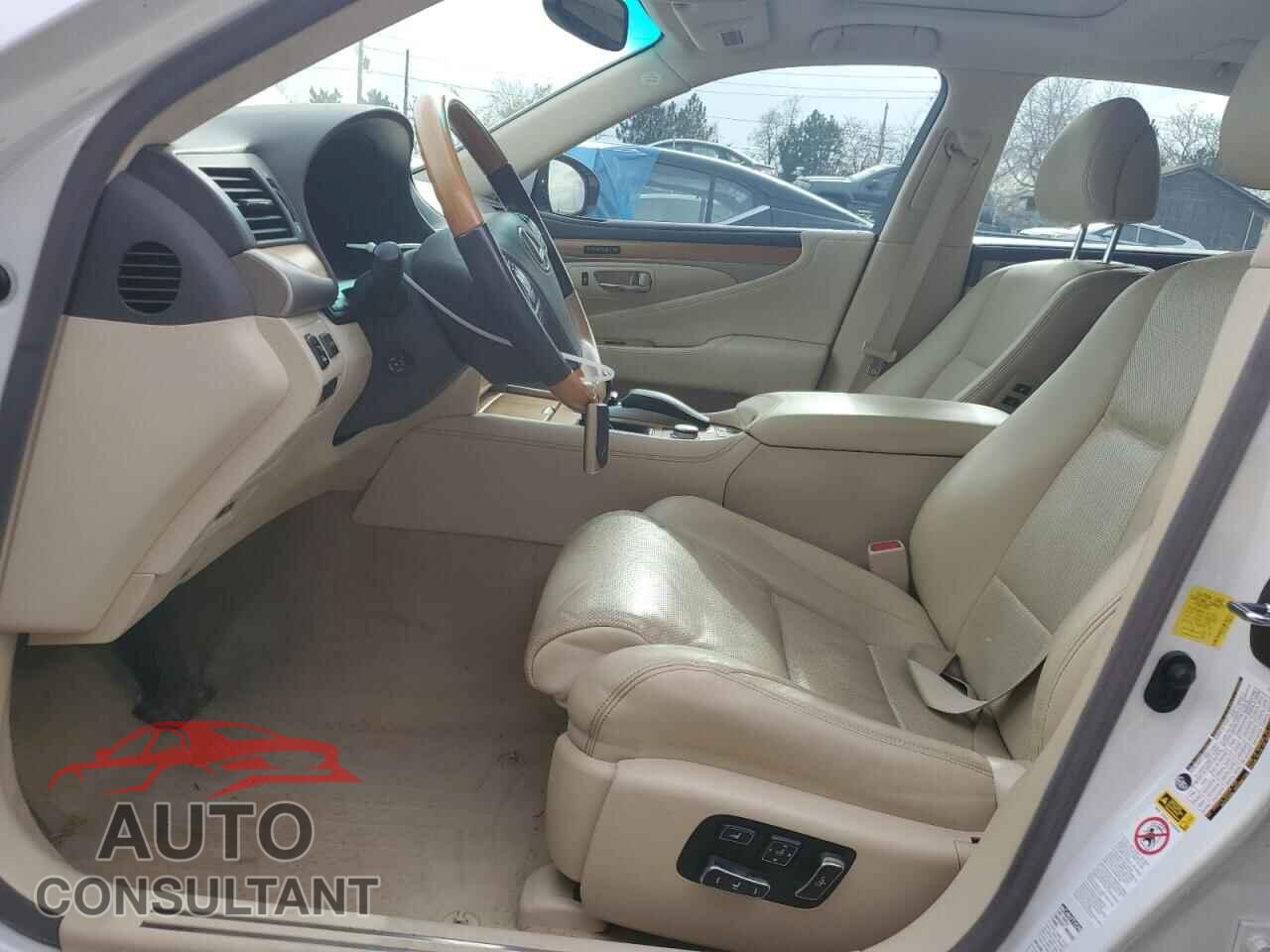 LEXUS LS460 2014 - JTHDL5EF7E5006843