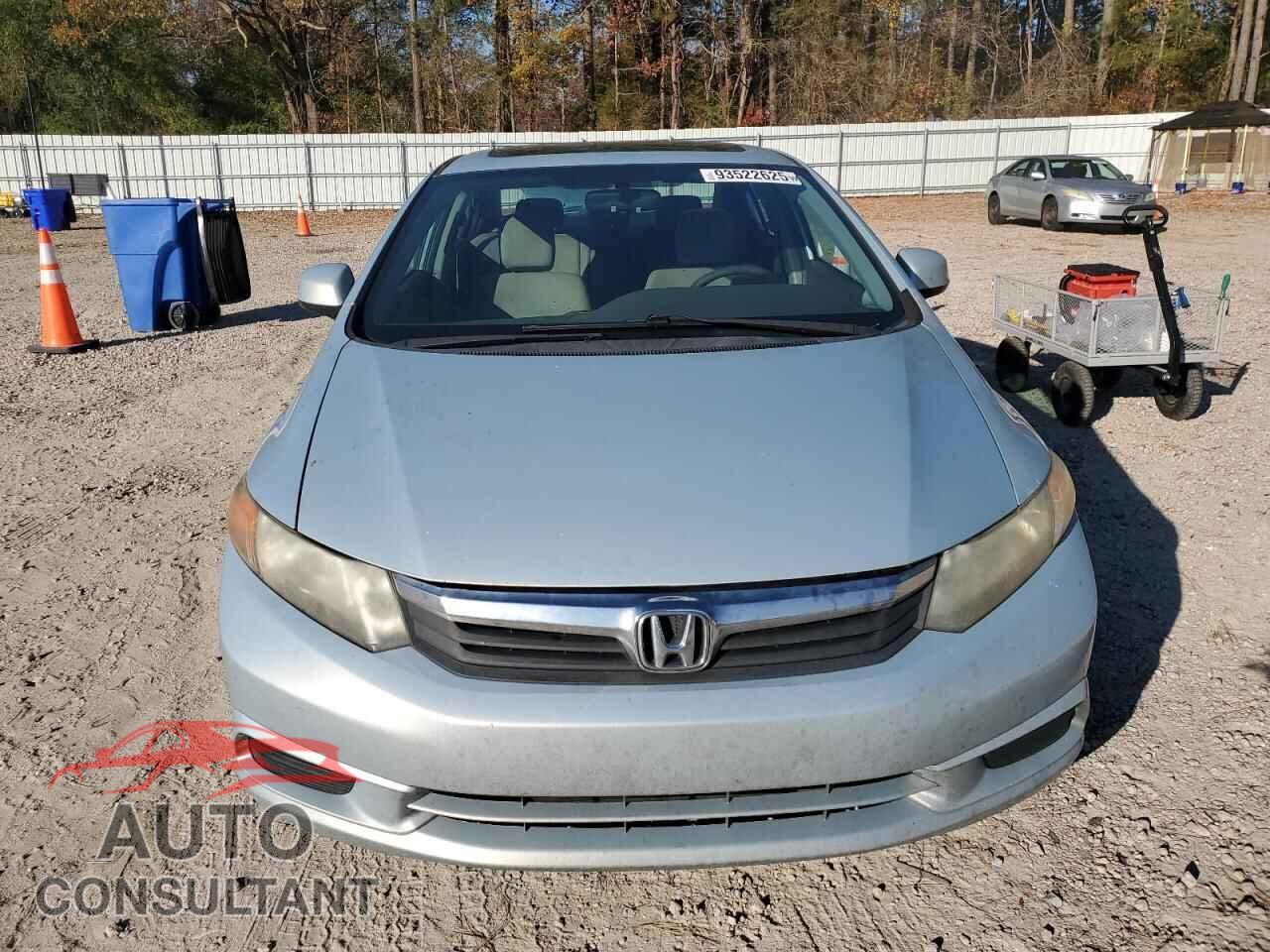 HONDA CIVIC 2012 - 2HGFB2F86CH503546