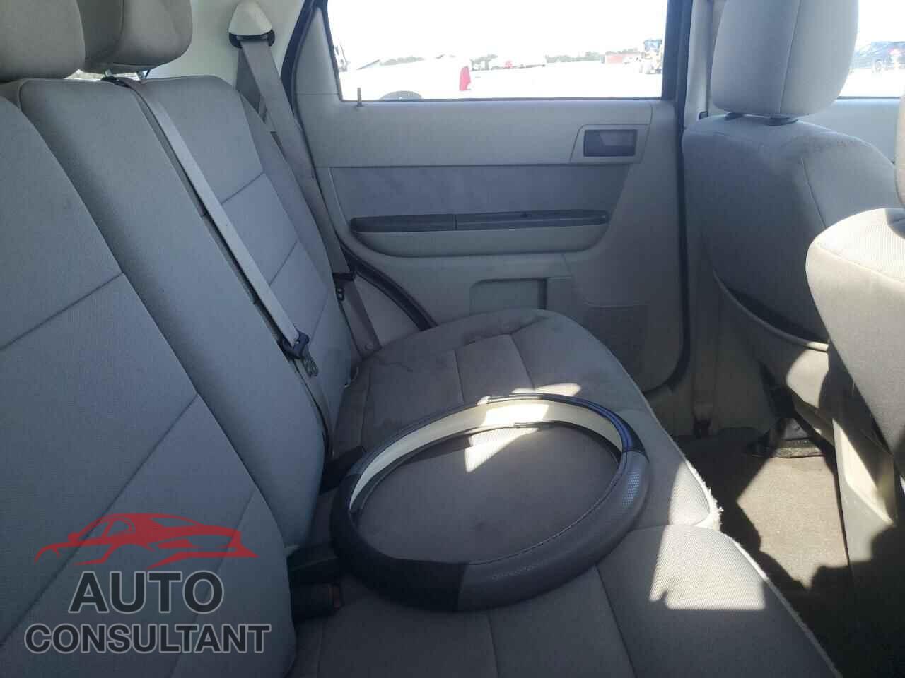 FORD ESCAPE 2012 - 1FMCU0D7XCKC01157