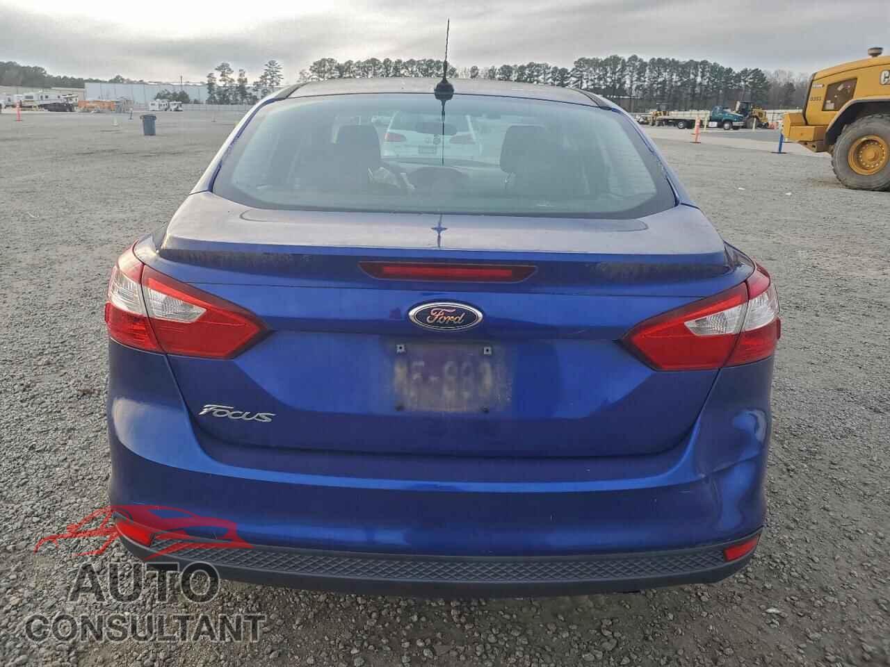 FORD FOCUS 2012 - 1FAHP3E28CL230971