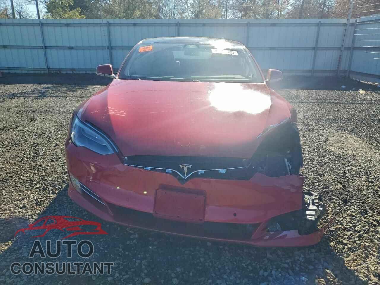 TESLA MODEL S 2021 - 5YJSA1E24MF424780