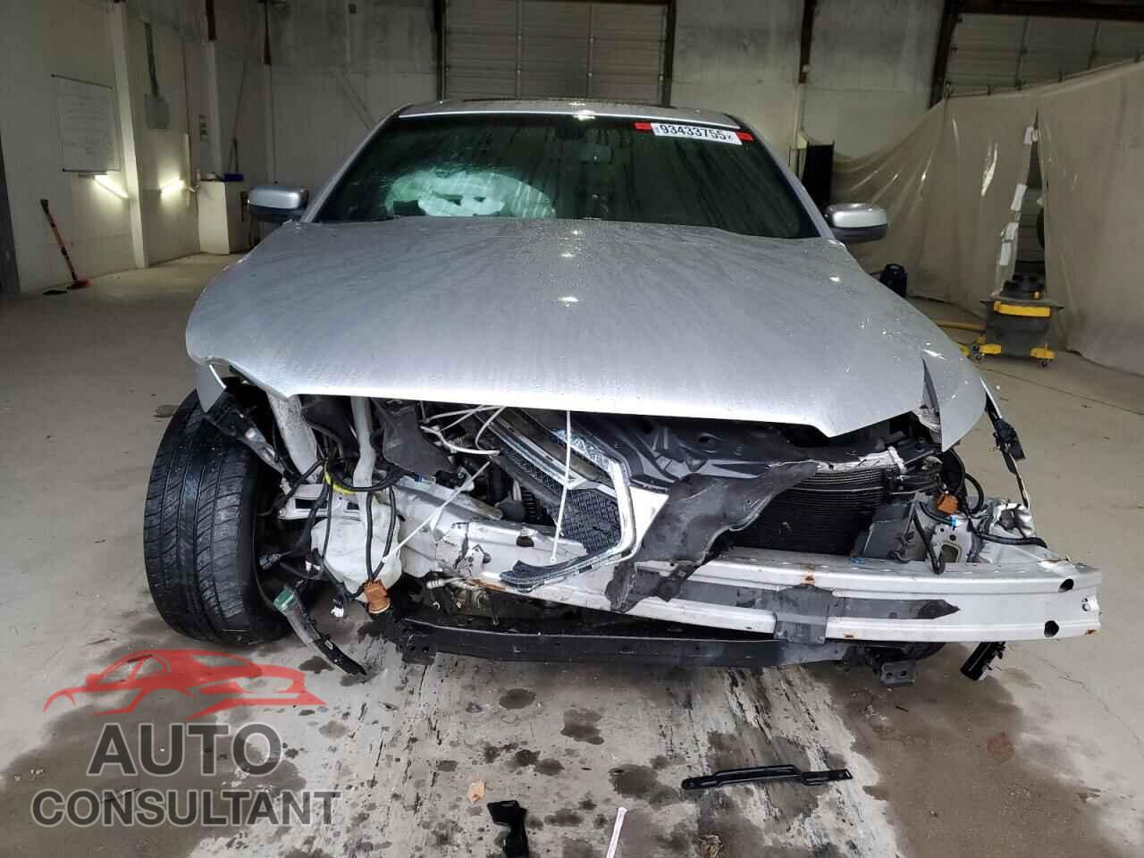 FORD TAURUS 2013 - 1FAHP2E85DG127841