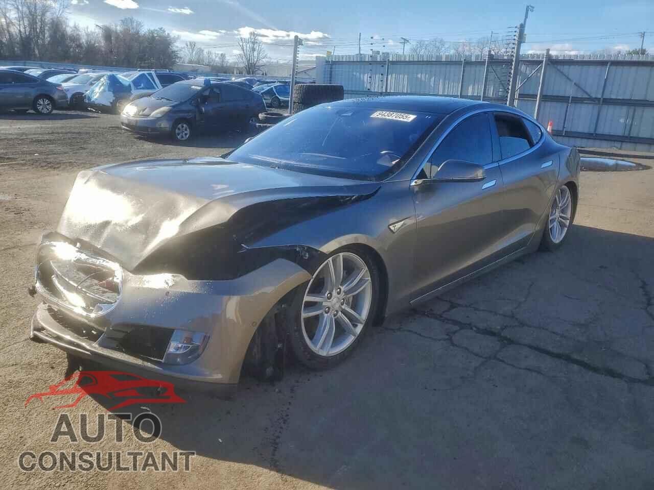TESLA MODEL S 2015 - 5YJSA1V22FF097928