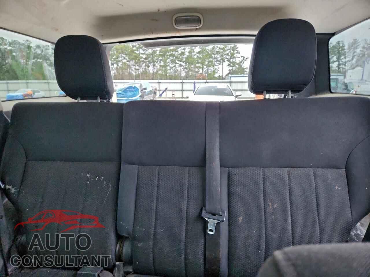DODGE NITRO 2011 - 1D4PU4GX2BW512486
